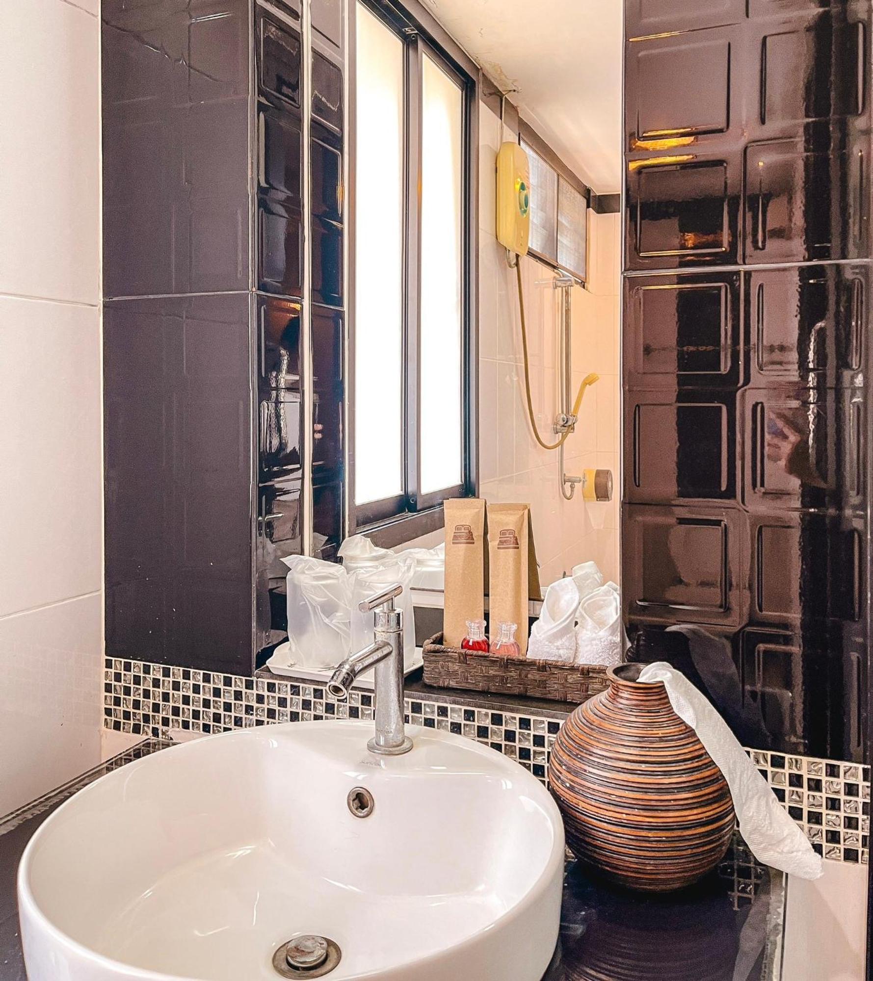 Baik Suite Banguecoque Exterior foto