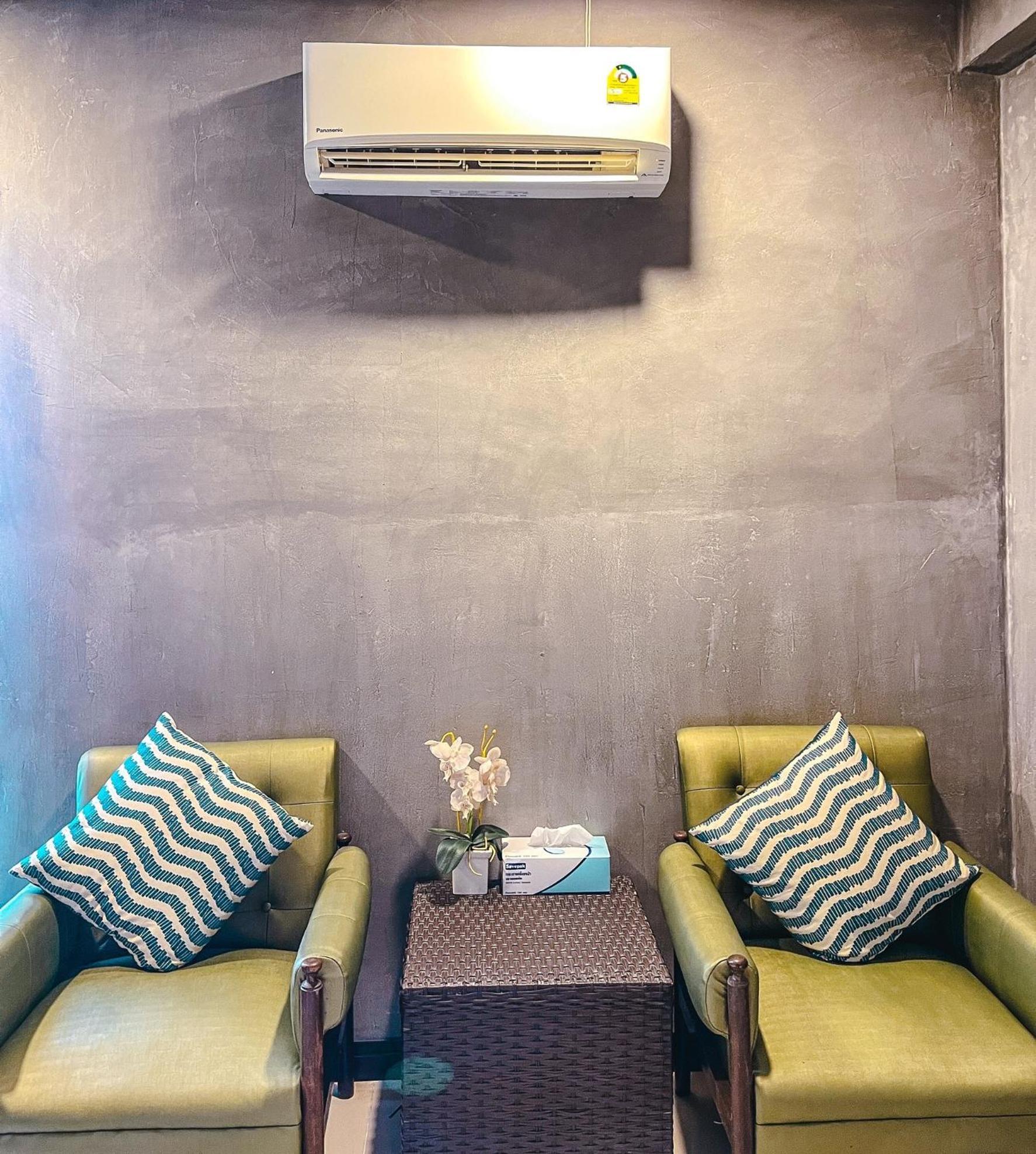 Baik Suite Banguecoque Exterior foto